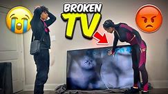 CRACKED TV SCREEN PRANK ON MY BROTHER *he gets angry*😱