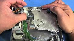 TWB #17 | Further Dismantling A Ford 6 Disc Changer