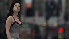 Back to Black: Im ersten Trailer zum Biopic wird Barbie-Star Marisa Abela zu Amy Winehouse