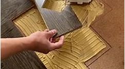 How to install herringbone flooring around door jamb #Flooring #HomeImprovement #FlooringIdeas #FlooringInstallation #FlooringInspiration #DIYFlooring #FlooringTips #FlooringDesign #HardwoodFloors #LaminateFlooring #VinylFlooring #TileFlooring | Work & Tips