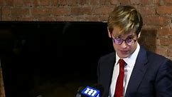 Milo Yiannopoulos resigns from Breitbart News: 'I am horrified by paedophilia' – video