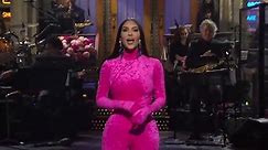 Kim Kardashian's roaringly funny 'SNL' monologue is a family affair