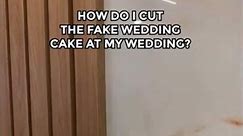 how to cut wedding cake #weddingtips #sgweddings