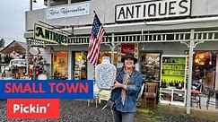 SMALL TOWN, BIG DEALS!! Thrift With Me! Vintage Shopping For Resale | Is Small Town Pickin' Better?