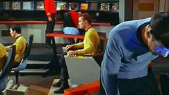 Star Trek - S01E20 - Arena - video Dailymotion