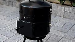 Make a portable BBQ grill from an old gas tank.