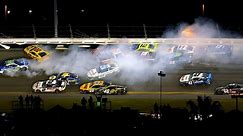 Big wreck wipes out most of field in closing laps of Daytona 500