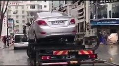 Must see - Interesting Side loading tow truck - illegal parking