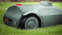 AI-powered robot lawn mower can give you the perfect lawn