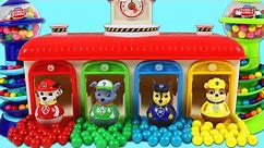 Paw Patrol Pups Eat Too Many Gumballs & Fun Color Matching Game with Spiral Candy Dispensers!