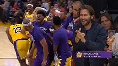 LeBron James shocks Lakers bench after scored 5 threes in a row | Lakers vs Spurs