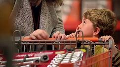 The Home Depot TV Spot, 'Planear sorpresas: paquetes de baterías'