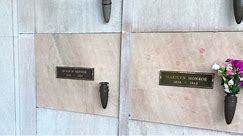 Visiting Marilyn Monroe & Hugh Hephner Grave -EXPLORING L.A. W/ ALIEN ALPHABET