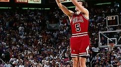 (1993) John Paxson scores the game-winning three against the Suns