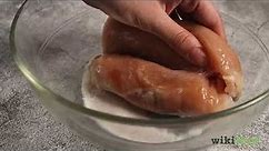 How to Safely Thaw Chicken in the Microwave