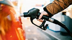 Drivers find lower gas prices at the pump this Thanksgiving