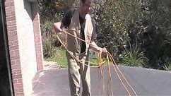 How to Roll up an Extension Cord. GOOD ONE!