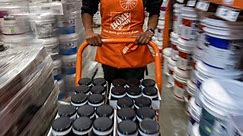 How much does Home Depot pay? Hourly wages for new employees