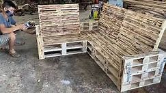 Build A Outdoor Sofa From Pallet