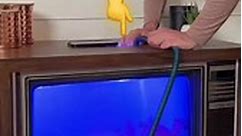 Fish Tank TV! 🐠📺 #DIY #LifeHack #invention #diwhy #aquarium #tv | RebecaSanse