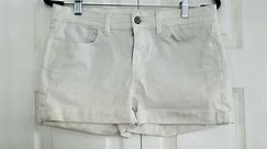 Old Navy Women’s White Jean Shorts Size 8