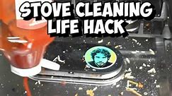 Easy way to clean the stove #lifehack #cleaning #kitchenhack #stovecleaning #viralcleaning #reels | 614Lyfe