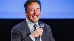 Elon Musk puts Twitter's value at just $20 billion