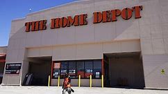 Home Depot warns of consumer spending declines in Q3 results