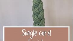 How to create a single cord braid: I’ve changed this one up a little as it’s actually called a single strand braid, but I thought it looked prettier with 2 strands ❤️ …but, nevertheless, it still only uses one cord wrapped around itself (no need for a second, third or fourth cord to make this braid!) 1. Take the 2 strands and bring them up to the right so U-shape is formed. 2. Cross the strands behind the top section of the cord. 3. Bring the outer strands on the left over the front of the hangi