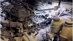 Valve cover removal 2005 Ford F150 5.4L 3V #mechanic #autorepair | Carl's Garage