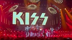 KISS End Of The Road Tour - Highlights from concert in New York
