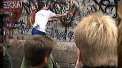 1989: How CNN covered fall of Berlin Wall