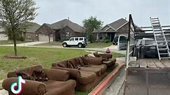 Unwanted Furniture, Messy Yard, Bulky Items, Cluttered Garage or Storage, Construction Debris, Home or Business Clean-up?? “ No one can handle your JUNK better than us! “ #junkremovalnearme #kyketx #budatexas #sanmarcostexas #bestofhays #hayscountytexas #junk #junkremovalservice #unwantedfurniture | Texas Clutter Services