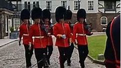 Guards at the Tower of London #reels2023 #reelsvideo #reelsfb #foryoureels #trendingreels #fyp #reelsviral #foryouシ #reelfb #funnyreels #amazingview #fun #trend #Amazing #reels #reelfbviral | Guard Life