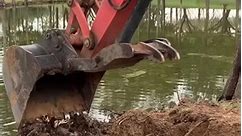 Mini ex Cutting a Spillway in! Kubota CAT Excavator Trackhoe #shortvideofbreels #caterpillar #dozeroperator #excavator #amazingvideo #relax #logging #dozer #heavyequipment #comment | Hidromek Excavator