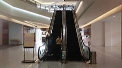 Escalator Tour at Pekanbaru XChange Mall - Hyundai Escalator