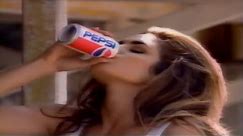 Best TV Commercial at the 1992 Superbowl Cindy Crawford Pepsi Advert | US SUPERBOWL COMMERCIAL