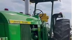 John Deere 4320 is thicc #johndeere #farmstock #tractorpulling | Farm Stock Tractor Pullers