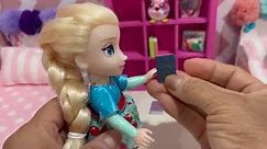 SLIME time Elsa & Anna toddlers ! Barbie gives the surprise - fun - slime - play time