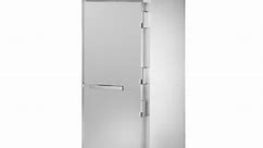True STG1R-1S-HC Spec Series 27 1/2" Solid Door Reach-In Refrigerator
