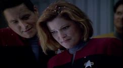 Watch Star Trek: Voyager Season 5 Episode 6: Timeless - Full show on Paramount Plus