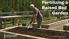 Fertilizing Raised Bed Gardens