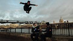 Argos offers free Samsung Galaxy S20 phones delivered by parkour runners ahead of release this week