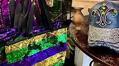 It’s Mardi Gras time at Paradise Florist! Gifts, Decorations, Tote Bags…and more! Also we can do your custom wreaths and centerpieces as well! | Paradise Florist