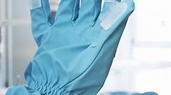 Dish washing gloves help you clean dirty dishes faster
