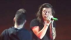 Fireproof - One Direction live - MEN Arena Manchester 04/10/2015