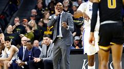How much did Memphis basketball coach Penny Hardaway report in outside income for fiscal year 2019?