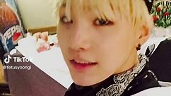 #CapCut emo blonde yoongi just does it for me idc idc ‼️ #bts #yoongi #emoyoongi #2015yoongi #agustd #suga