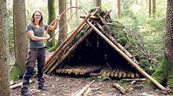 Building A Bushcraft Shelter in the Woods