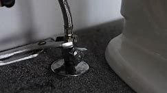 How to Remove a Clogged Water Supply Line to the Toilet